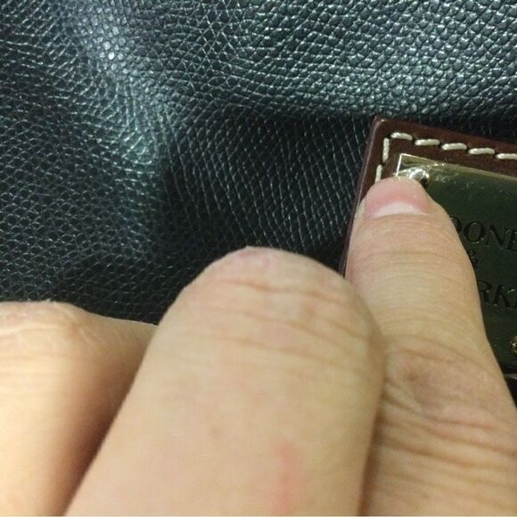 DOONEY & BOURKE Shoulder Bag - Picture 8 of 13